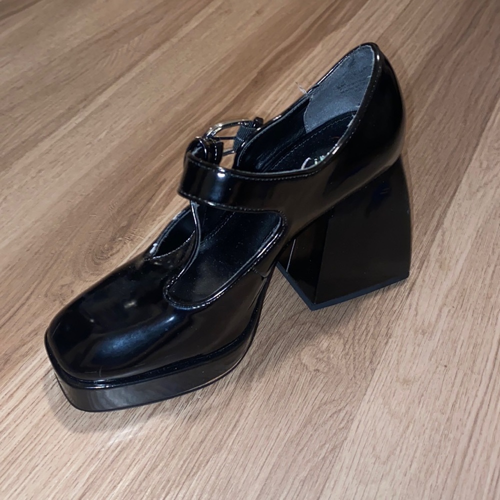 Black CIRCUS by Sam Edelma Kay Womens Square Toe Mary Jane Heels